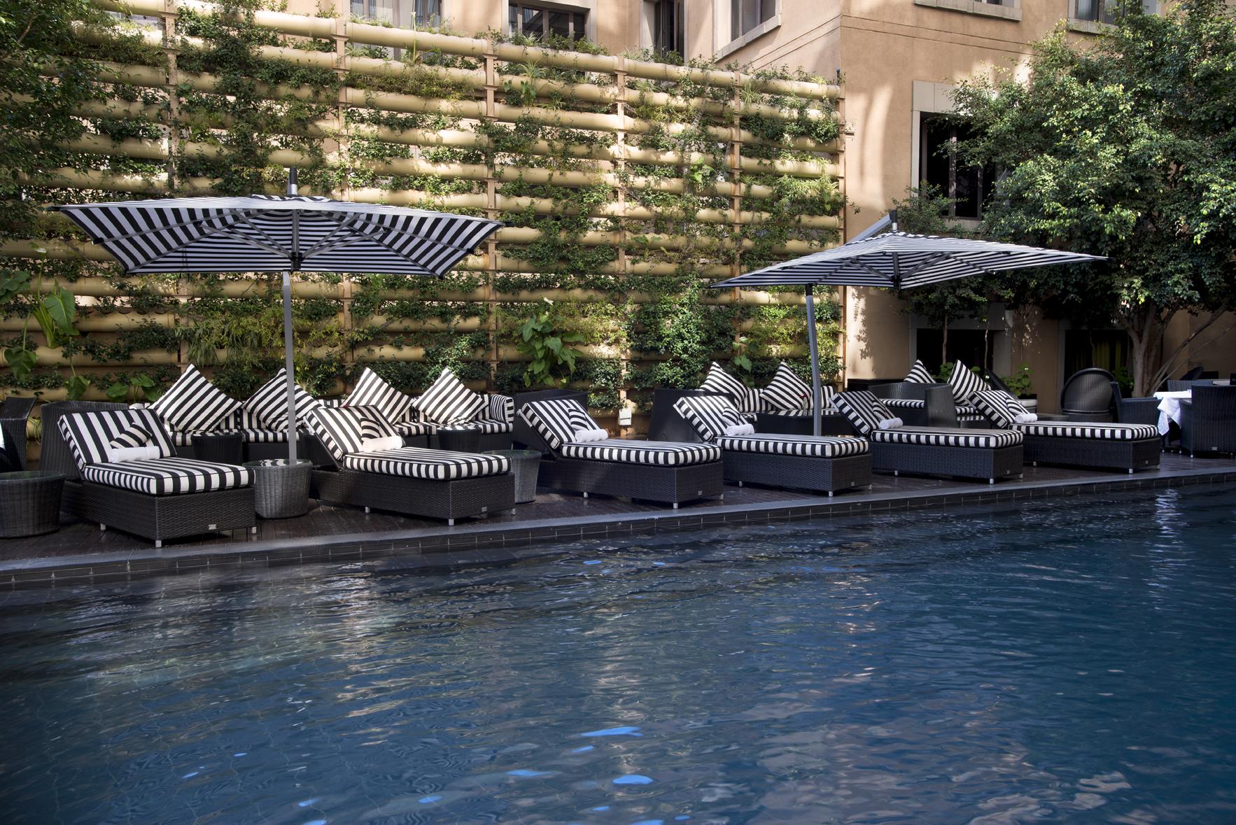 Davinci Hotel On Nelson Mandela Square Йоханесбург Екстериор снимка