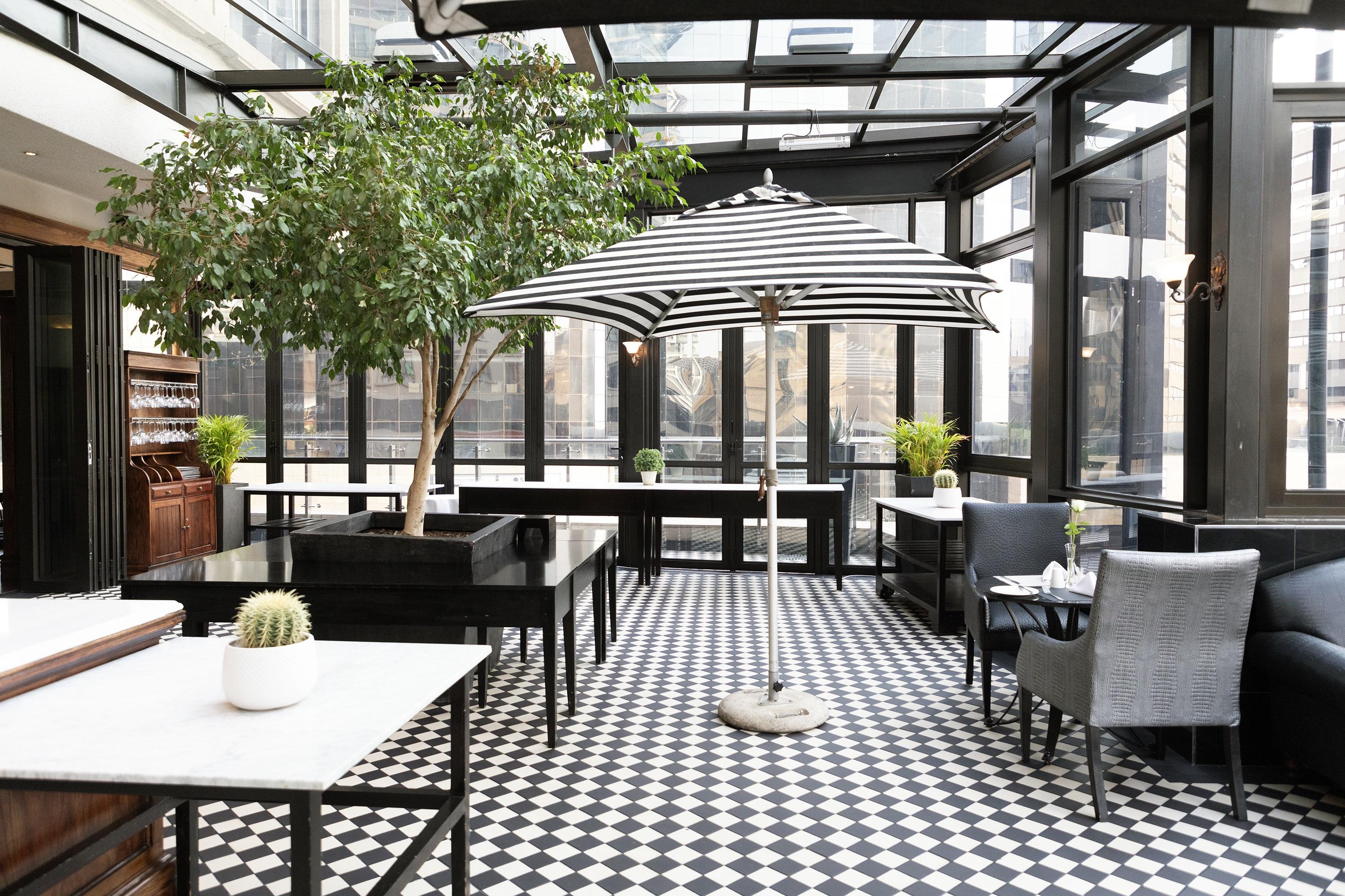 Davinci Hotel On Nelson Mandela Square Йоханесбург Екстериор снимка