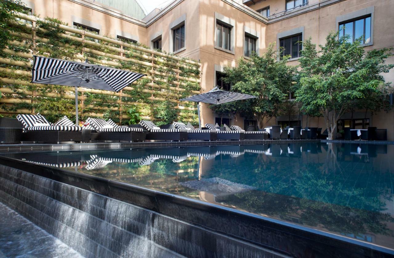 Davinci Hotel On Nelson Mandela Square Йоханесбург Екстериор снимка
