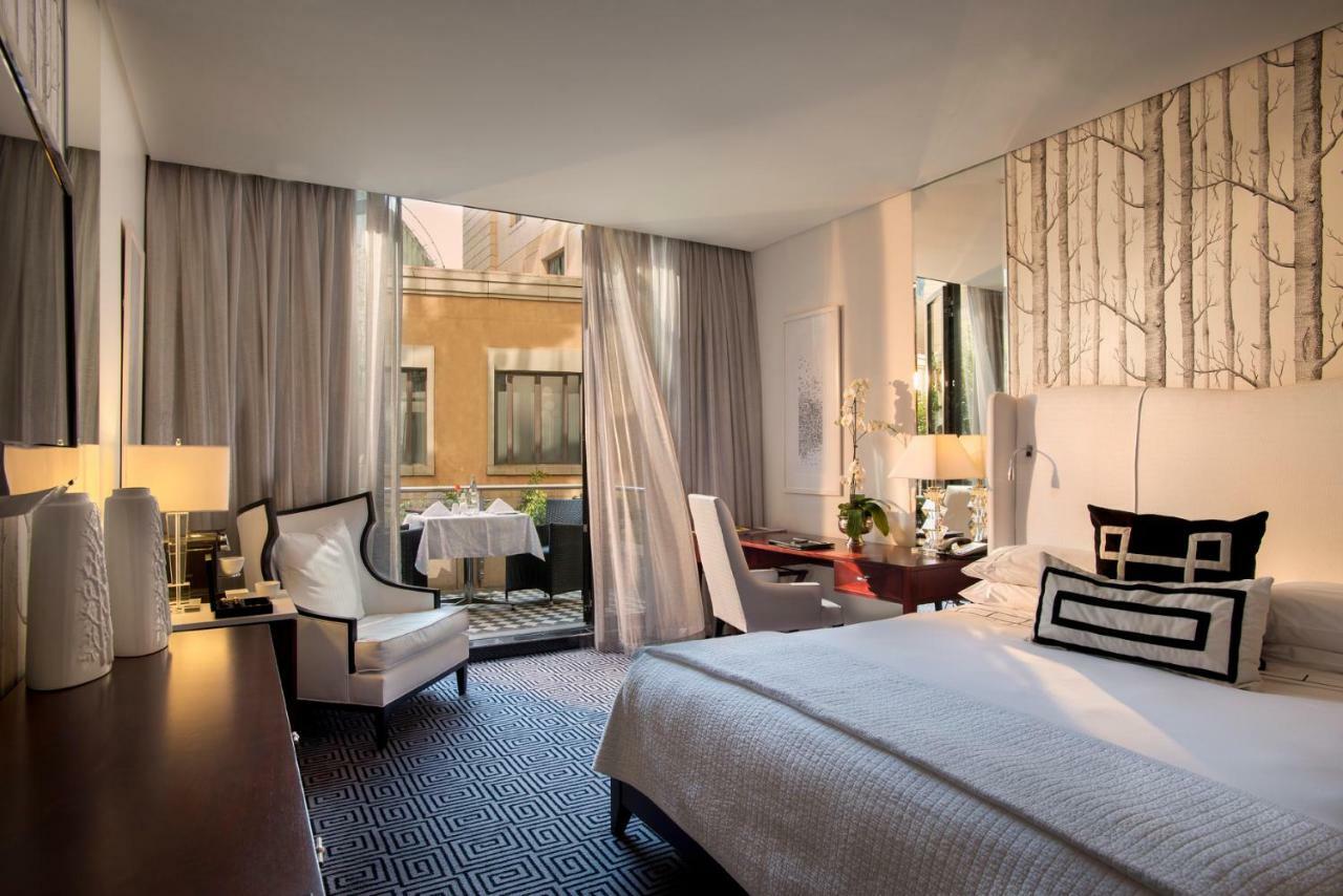 Davinci Hotel On Nelson Mandela Square Йоханесбург Екстериор снимка